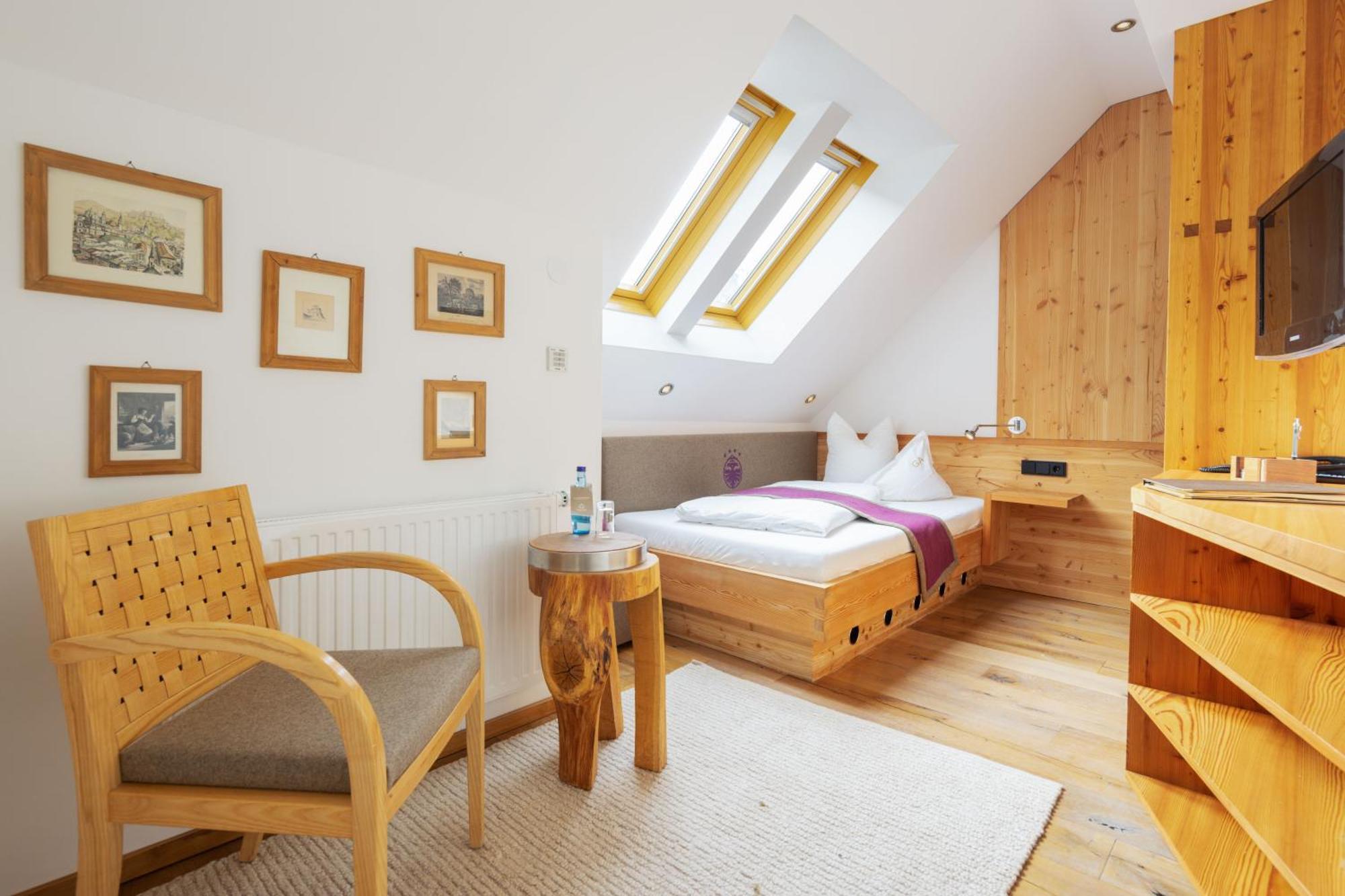 Hotel Goldener Adler - Im Sommer Silvretta Card Premium Inkludiert 이스크글 외부 사진